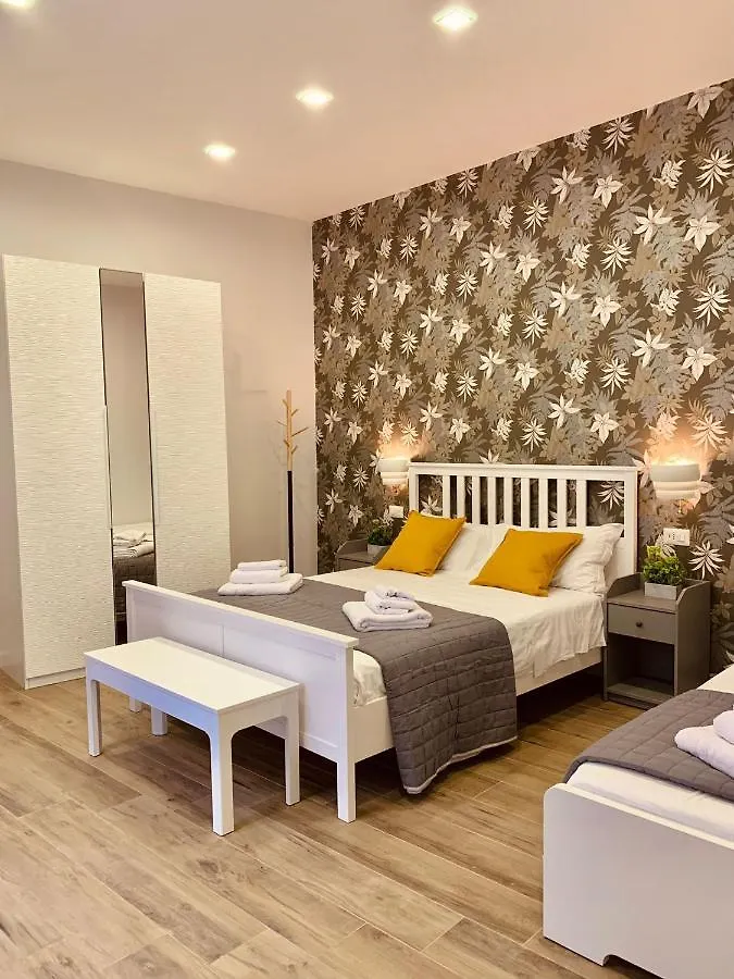 Pendino House Apartment Naples 0*,  Italy