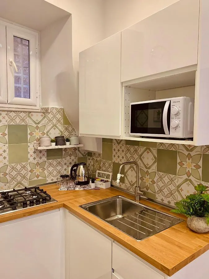 Pendino House Apartment Naples 0*,